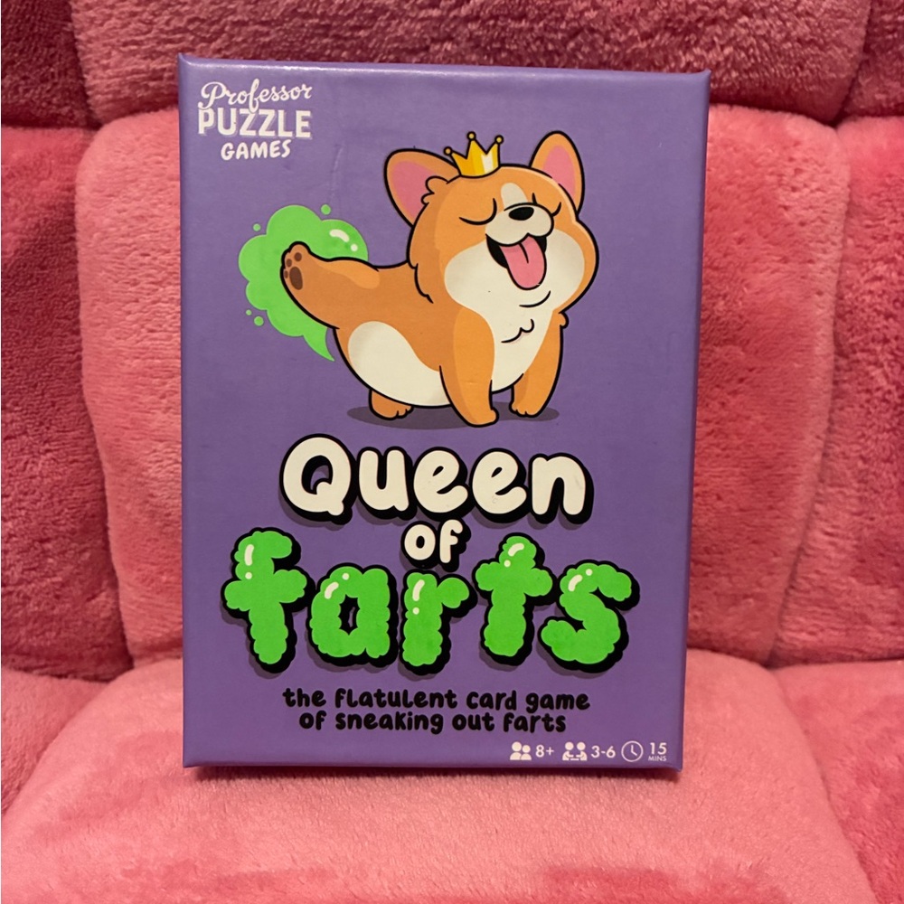 Professor Puzzle Games Queen of Farts Card Game - Purple and Green